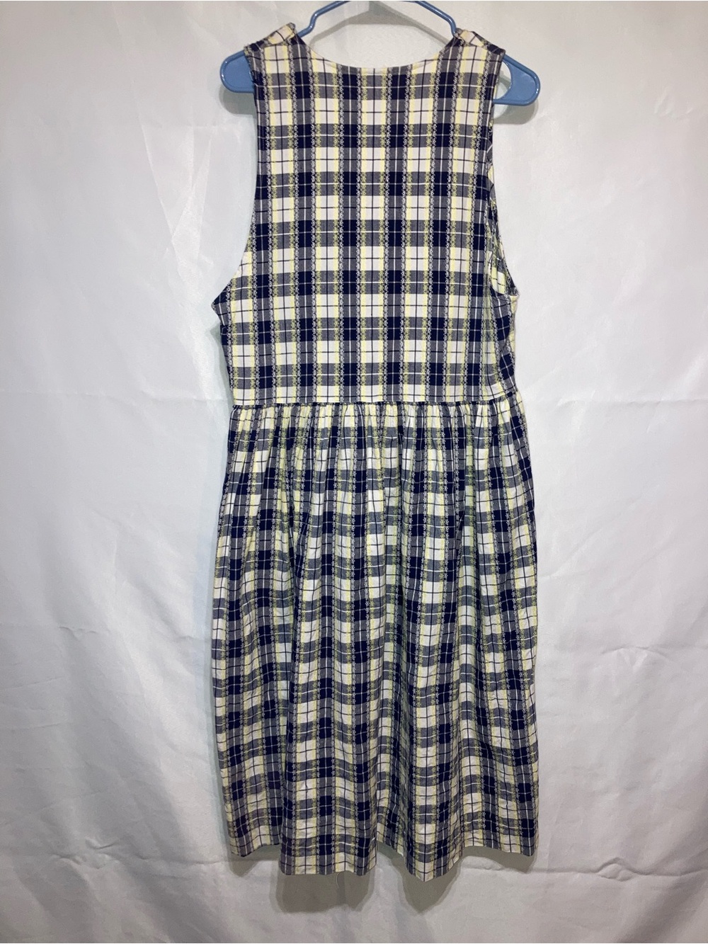 Vintage Sleeveless Plaid Midi Dress in Navy and Cream by All Week Long - Picture 4 of 4